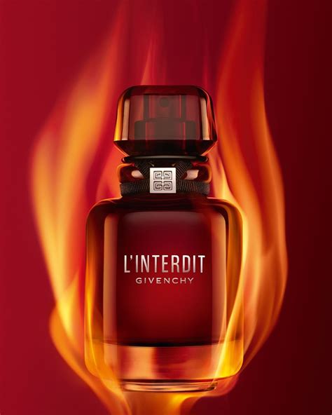 L'Interdit, le nouveau parfum de Givenchy .